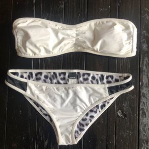 Hurley two piece reversible bikini bandeau top bikini bottom size large